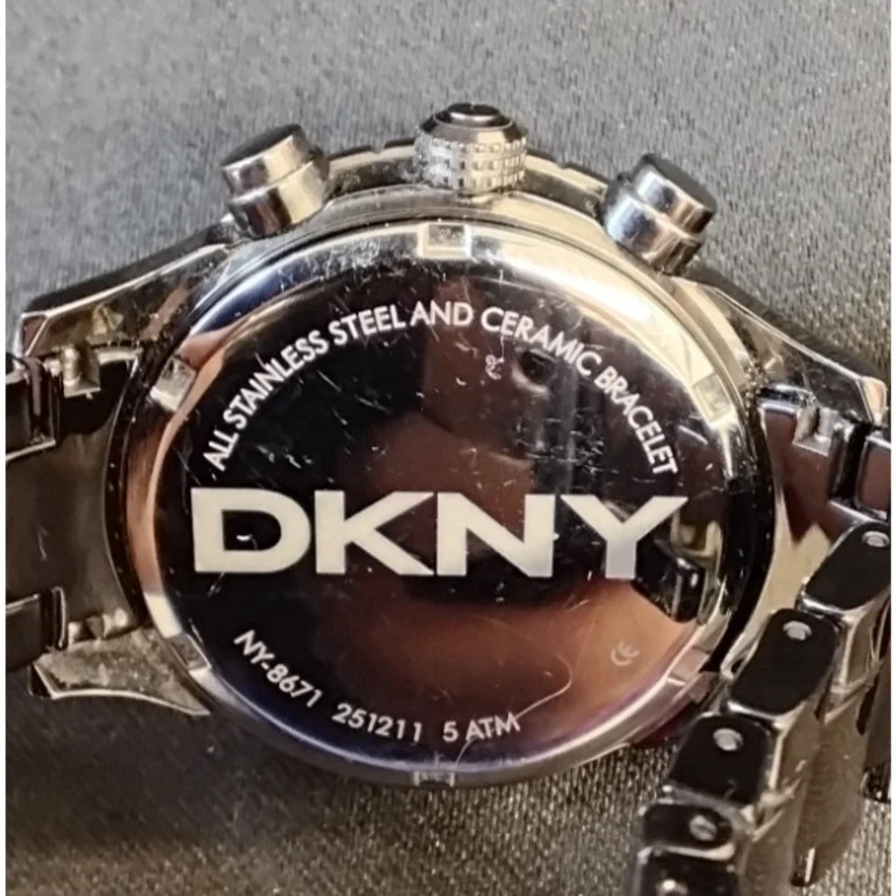 DKNY Men's Wrist Watch Ceramic and Stainless Steel Black w/ Crystals #Z5863